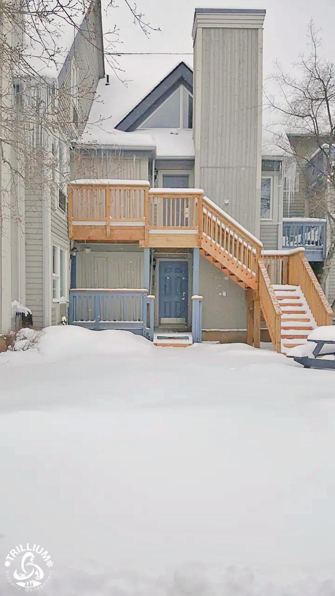 Blue Mountain, Collingwood - Loft Condo, Sleeps 4 Блу Маунтинс Екстериор снимка
