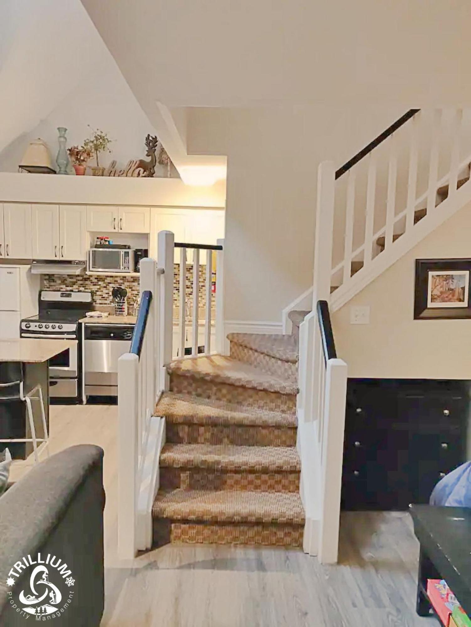 Blue Mountain, Collingwood - Loft Condo, Sleeps 4 Блу Маунтинс Екстериор снимка